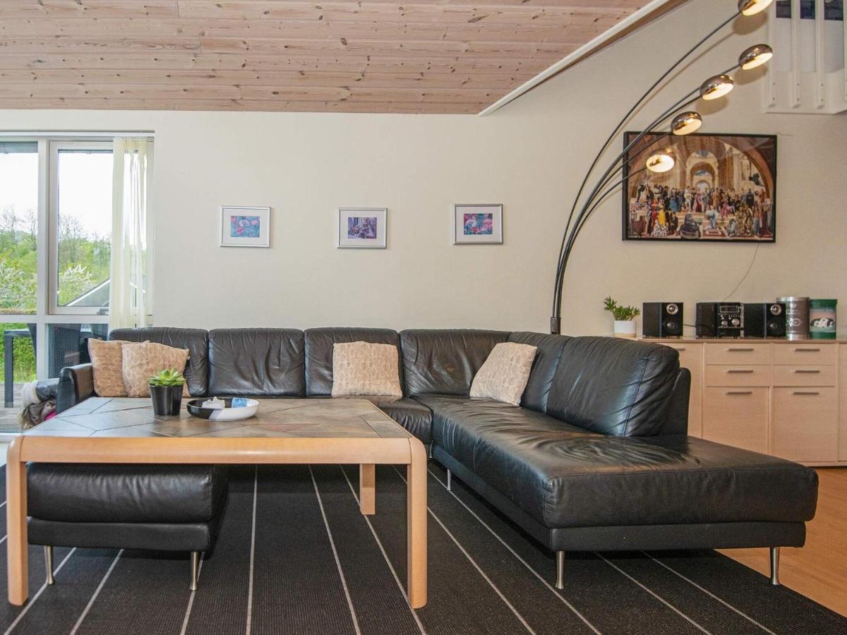 12 Person Holiday Home In Aabenraa Loddenhøj Exteriör bild